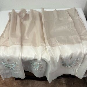 Better Homes And Gardens Elegant Sheer Fabric 2PC Kitchen Curtain